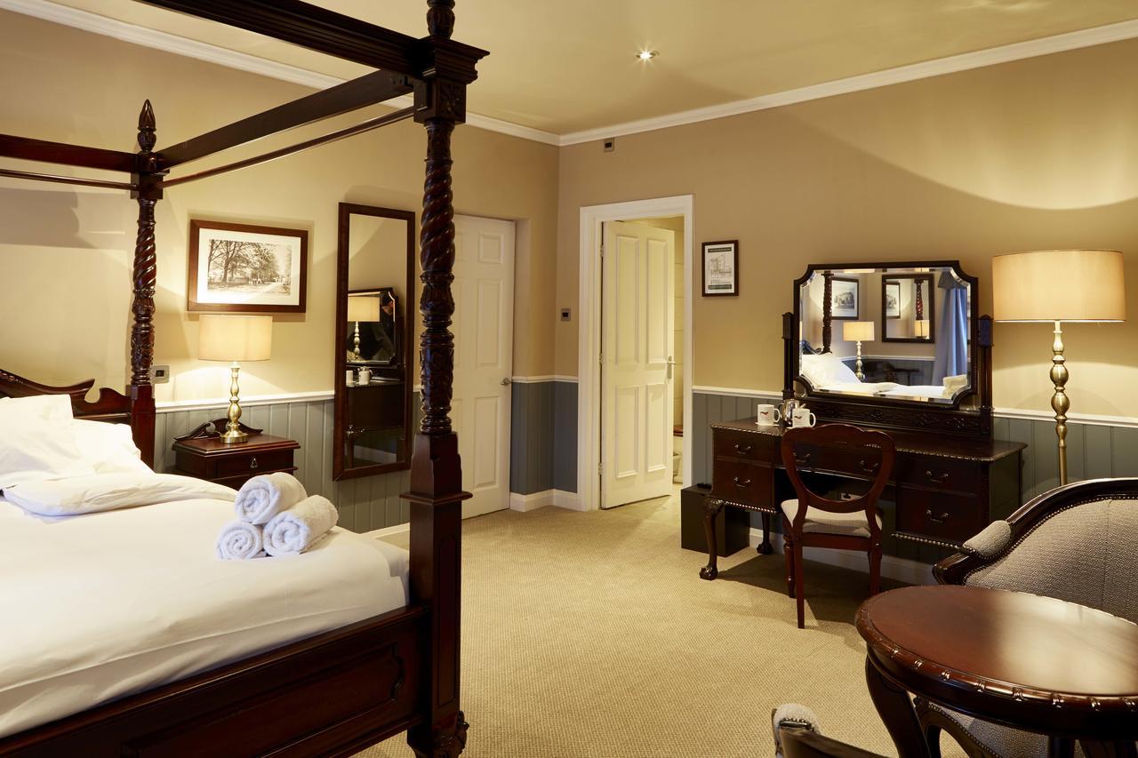 The Golden Pheasant Hotel Knutsford Luaran gambar